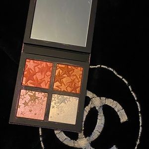 STAR DIPPED FACE COMPACT BRAND NEW by MAC COSMETICS